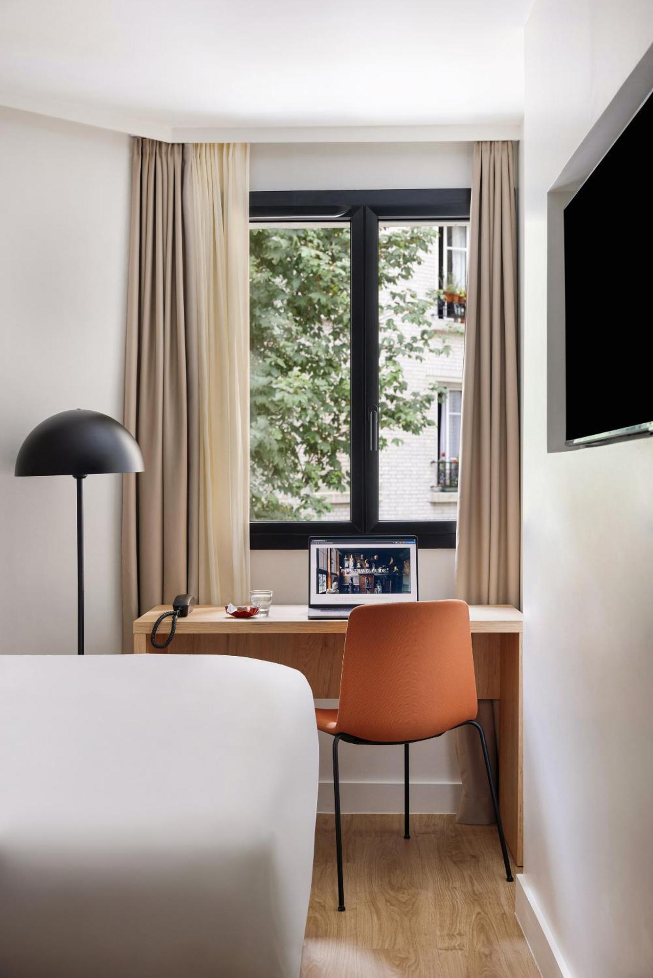 Hotel Sonder Yvette à Vanves Extérieur photo
